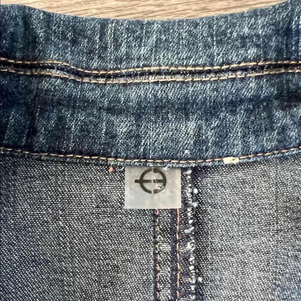 Stylish Denim Trench Coat - Picture 2 of 8